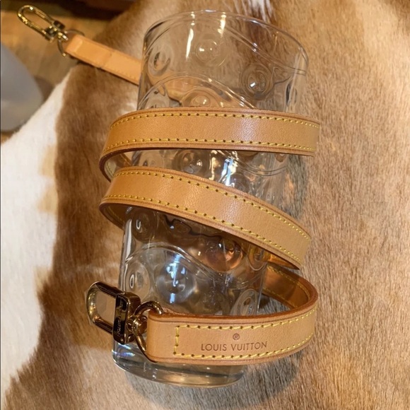 Louis Vuitton Handbags - ♥️AUTH LV STRAP EUC 38” BEAUTIFUL ♥️